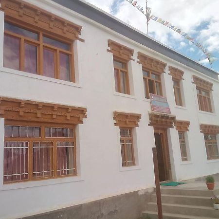 Hotel Rigyal Padam Luaran gambar